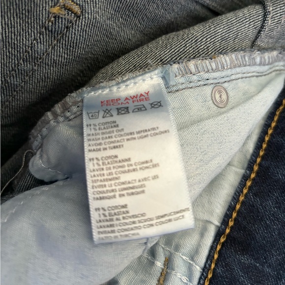 BDG Urban Outfitters Slim Flare Cropped Jeans - Picture 2 of 4